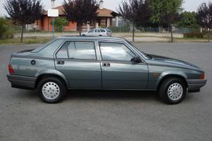 Alfa Romeo 75