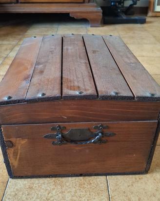Baule in legno vintage