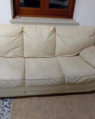 divano in pelle