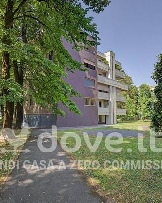 Appartamento di 184 m² con 4 locali e box auto a P