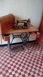macchina da cucire vintage 