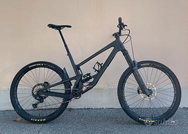 Santa Cruz Megatower carbon CC XXL