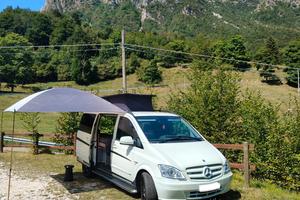 Mercedes Benz Vito Black& White Xclusive 