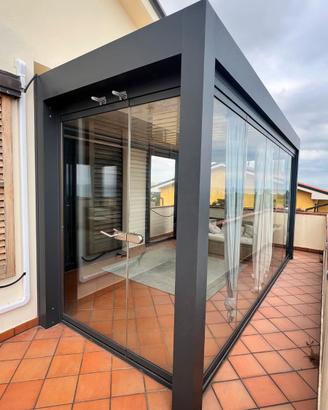 Pergola Semi Nuova vetri impacchettabili