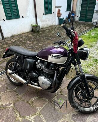 Triumph Bonneville SE SE