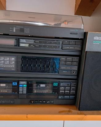 Impianto stereo con giradischi marca seleco vintag