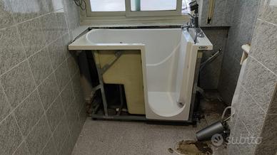 Vasca da bagno con sportello - ideale per diabili