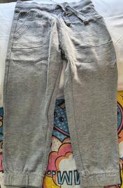 Pantaloni tuta grigi mis. 116 cm 
