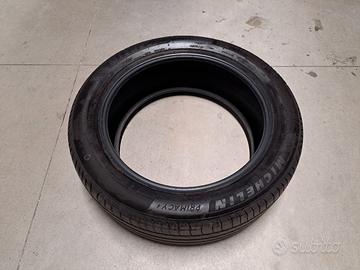 4 Gomme estive Michelin Primacy 4 235/50 R19