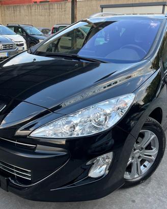 Peugeot 308 1.6 8V HDi 112CV SW Ciel Sportium