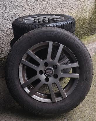 gomme neve complete cerchio in lega