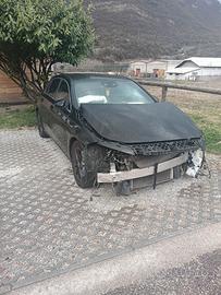 Mercedes classe A 180d INCIDENTATA