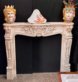 camino struttura in marmo cornice esterna