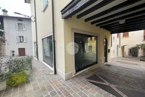 UFFICIO A DESENZANO DEL GARDA