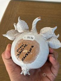 Melagrana ceramica Grottaglie bianca fatta a mano