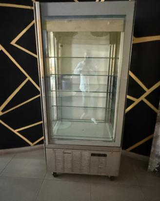 Congelatore per dolci esposizione