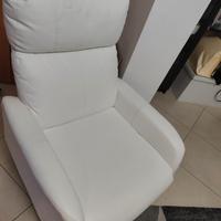 Poltrona Ecopelle bianca