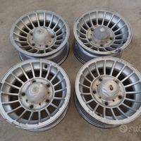 Cerchi In Lega Da 15" Per Land Rover Defender