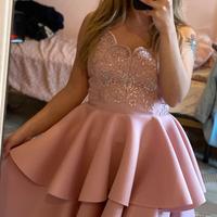 Abito da cerimonia corto rosa