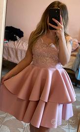 Abito da cerimonia corto rosa