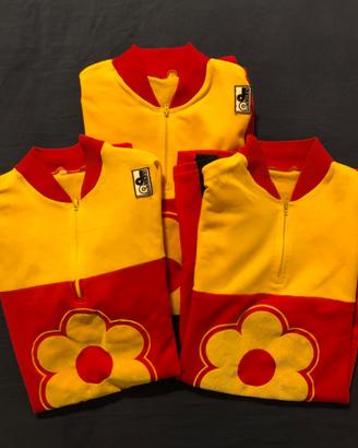 Tre maglie vintage da ciclista