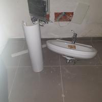 Lavandino lavabo con colonna in ceramica