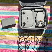 DJI Mini 2 guasto + RC pari al nuovo + accessori