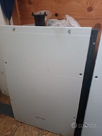 inverter 3.6 tl abb con batteria da 2kw e meter