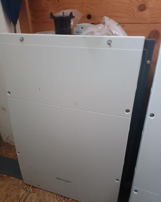 inverter 3.6 tl abb con batteria da 2kw e meter