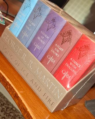 Game of Thrones – George R. R. Martin