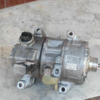 Compressore climatizzatore rav 4