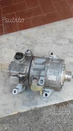 Compressore climatizzatore rav 4