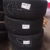 A175 - Pneumatici 225/60R18 + cerchi Jaguar