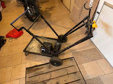 Carrello alza kart elettrico