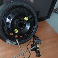 ruotino 17 bmw 5 fori 