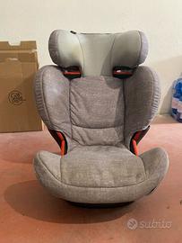 SEGGIOLINO AUTO PER BAMBINO/A 