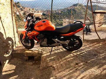 Kawasaki ER 6N