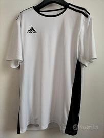 T-shirt Adidas 