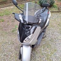 yamaha xmax 250