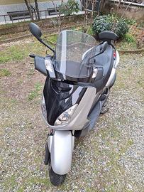yamaha xmax 250