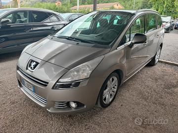 Peugeot 5008 2.0 HDi 150CV Active