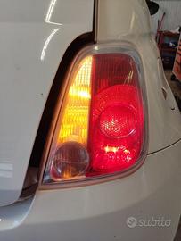 Fanale posteriore destro FIAT 500 del 2011