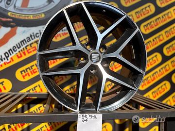 Set 4 cerchi in lega 18â³ 5Ã--112 ET51 â" Audi