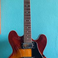 VINTAGE GUITARS semiacustica , hollow body