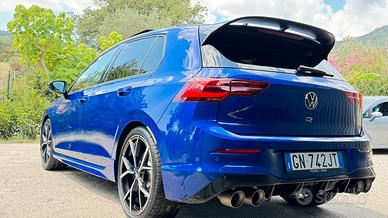 Golf 8 R