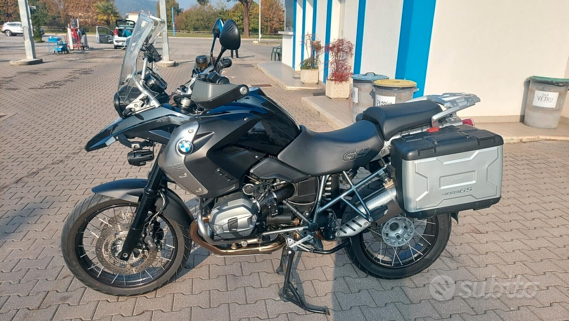 Bmw R 1200 GS - Bialbero Triple Black - Passaggio - Moto e Scooter In ...