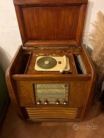 Radio con giradischi anni 50