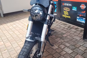 Benelli Leoncino 500