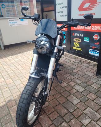 Benelli Leoncino 500