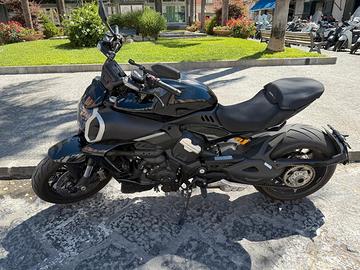 Ducati Diavel V4